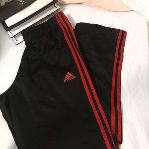 TRACK PANTS